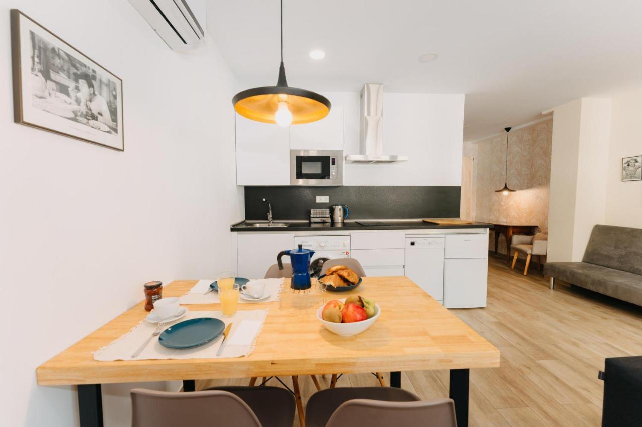 Coverlin Apartamentos San Francisco มาลากา ภายนอก รูปภาพ