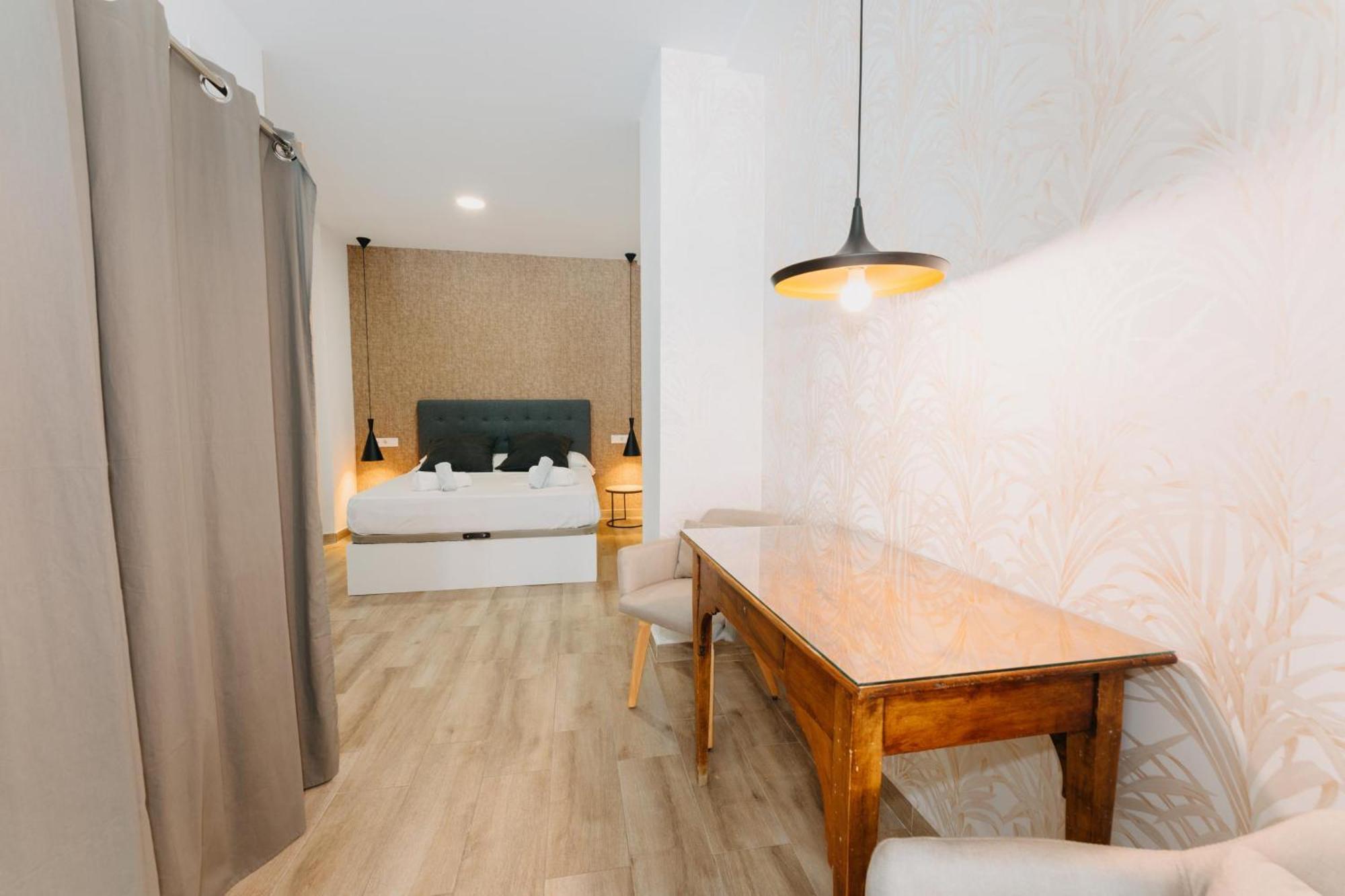 Coverlin Apartamentos San Francisco มาลากา ห้อง รูปภาพ